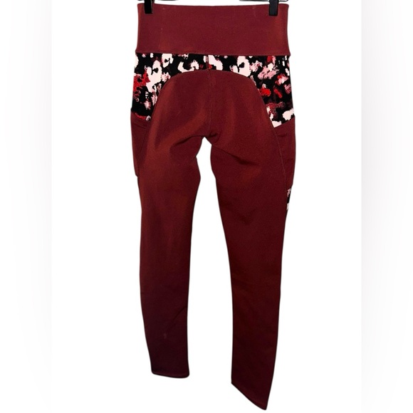 BSP | High-Waist Maroon Pocket Leggings with Floral Panels | Size Small - Picture 13 of 14